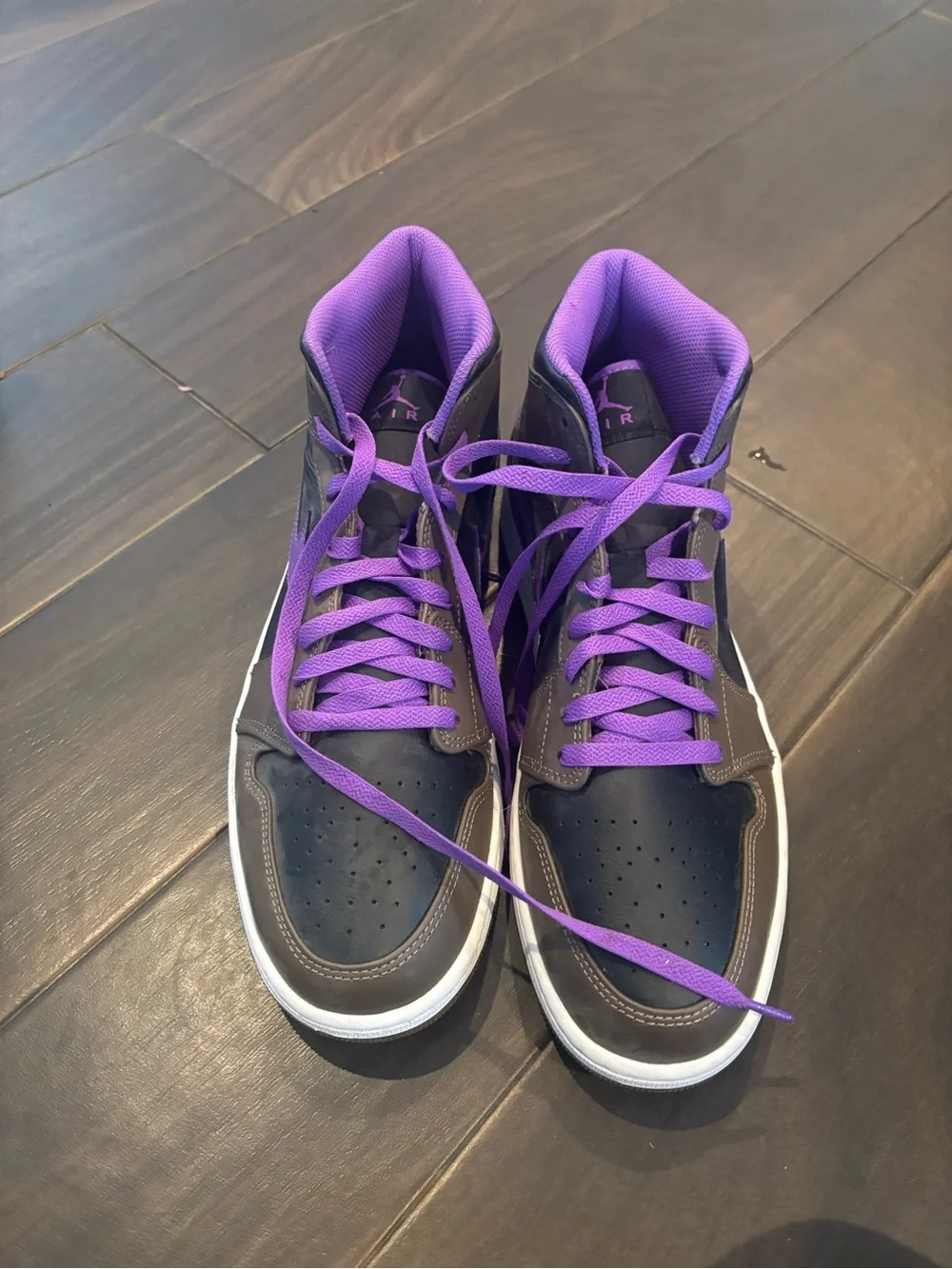 Jordan High-Top Sneakers in Purple and Brown with White Midsole